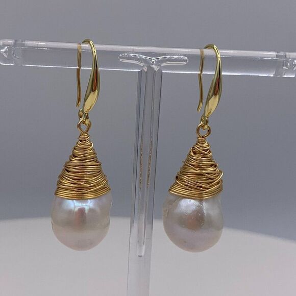 3 seperate gold coloured chains as bundle, pearl, stars, wide snake link - Picture 12 of 15